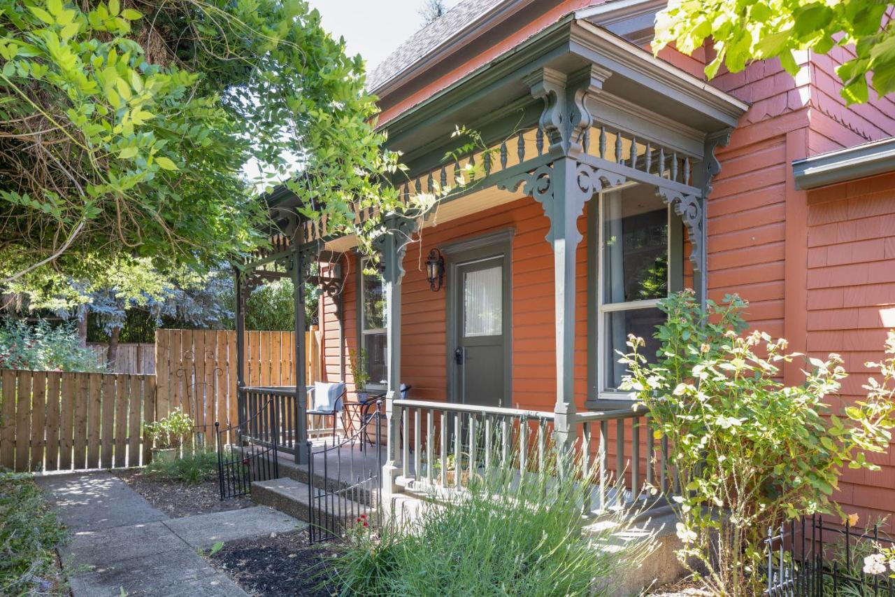 Villa Wynkoop At Carlton: Taste Of Europe, Walk To Wineries, Dog Friendly Exterior foto